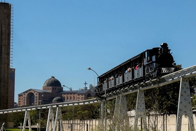 VAHLE électrifie un train de pèlerins au Brésil